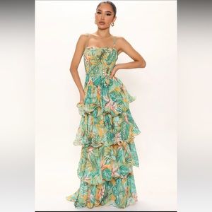 Next Tropical Trip Maxi Dress - Mustard/combo
Size: XL